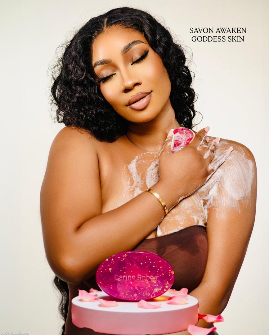 AWAKEN GODDESS SKIN ( réveiller la peau de la déesse) savon